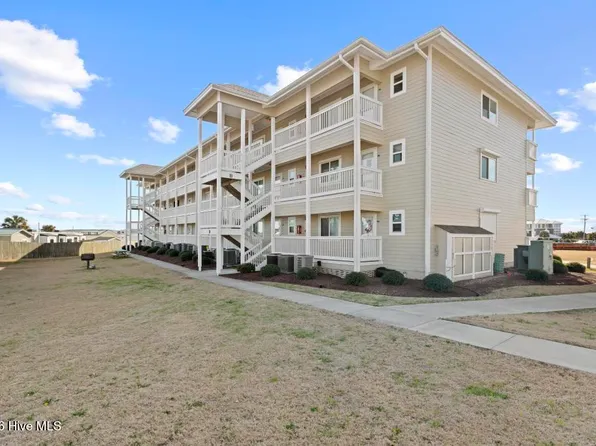 650 Cedar Point Boulevard #B25, Cedar Point, NC 28584