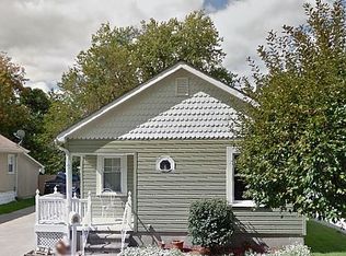1410 Goffe St, Saint Clair, MI