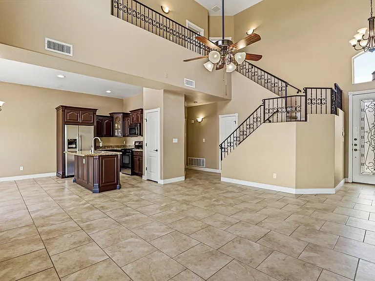 3727 Grand Bahamas Dr — Photo 8