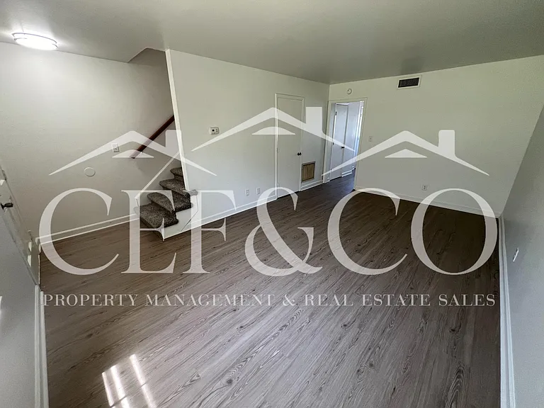 1446 Dover Rd #E — Photo 13