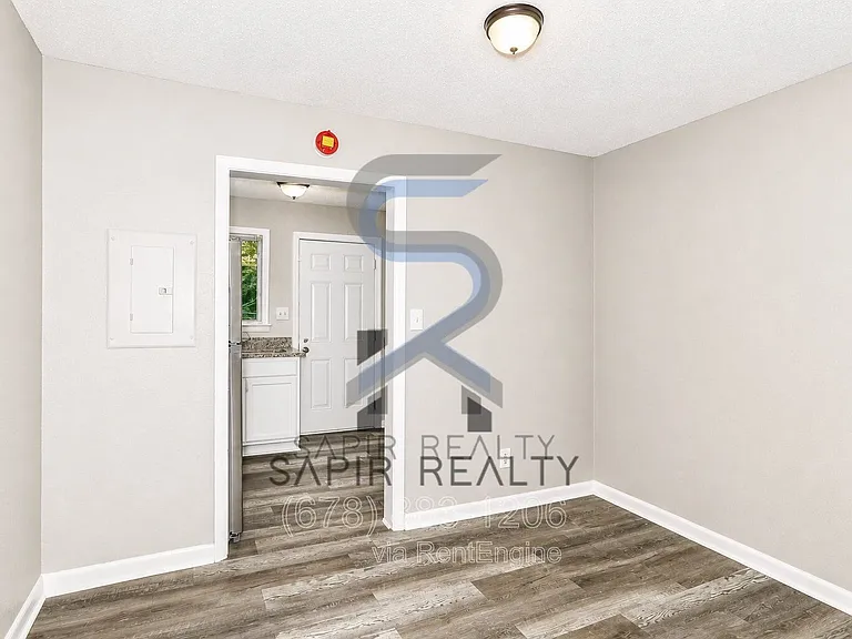 2045 Alison Ct SW #3 — Photo 5