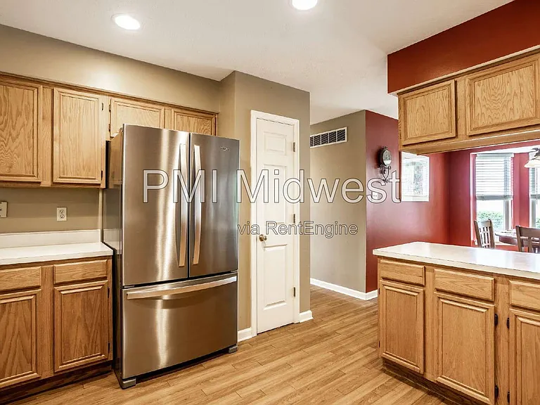 3712 Kinnett Ln — Photo 9