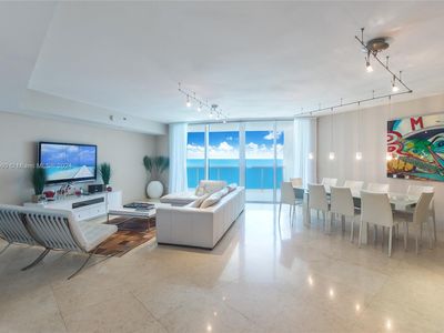 17201 Collins Ave APT 3707, Sunny Isles Beach, FL, 33160