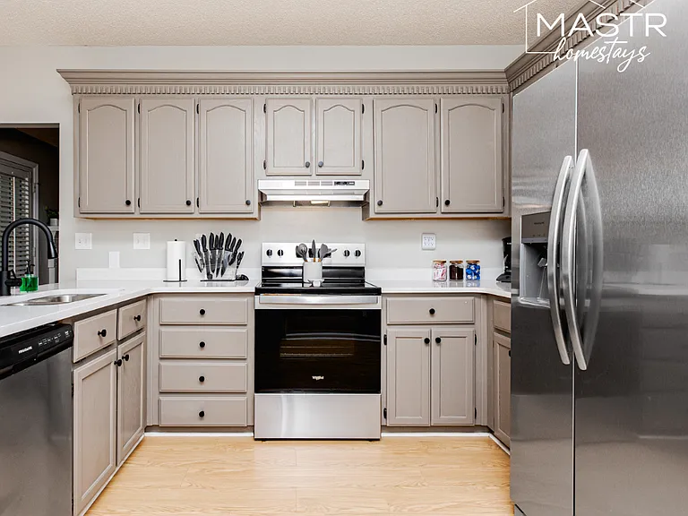 107 Tappan Ct — Photo 5