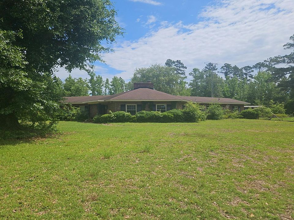 1st image of 9379 Old Whiteville Rd