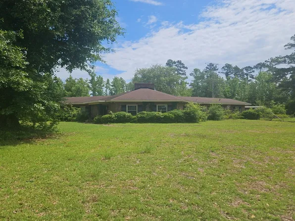9379 Old Whiteville Rd, Lumberton, NC 28358