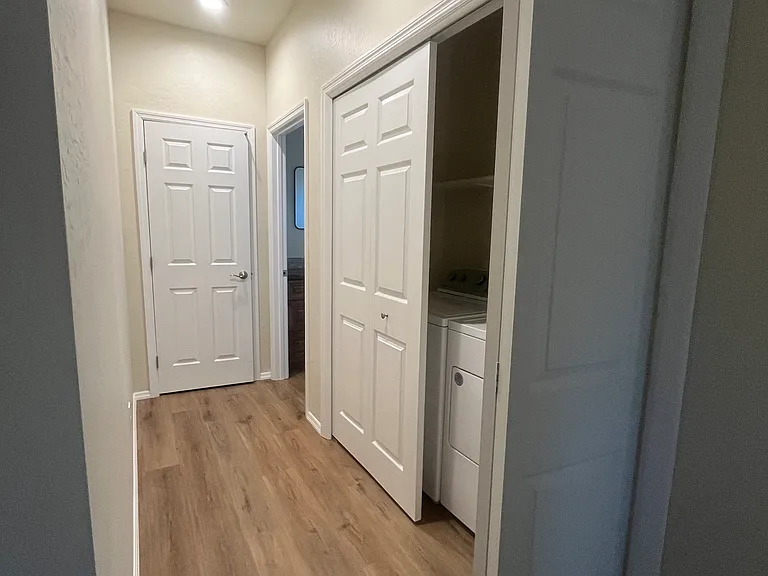 357 S Cliffs Pkwy #C — Photo 7