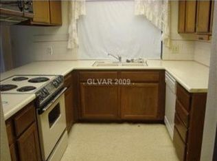 213 Logansberry Ln, Las Vegas, NV 89145