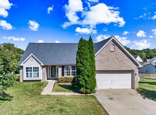 5027 Middlesex Dr, Coldstream, KY 40245