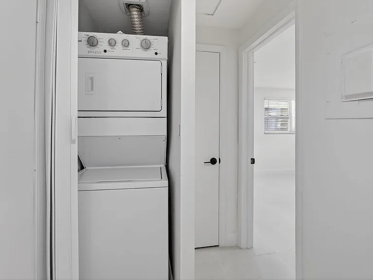 2630 SW 49th Ct #2630 — Photo 14