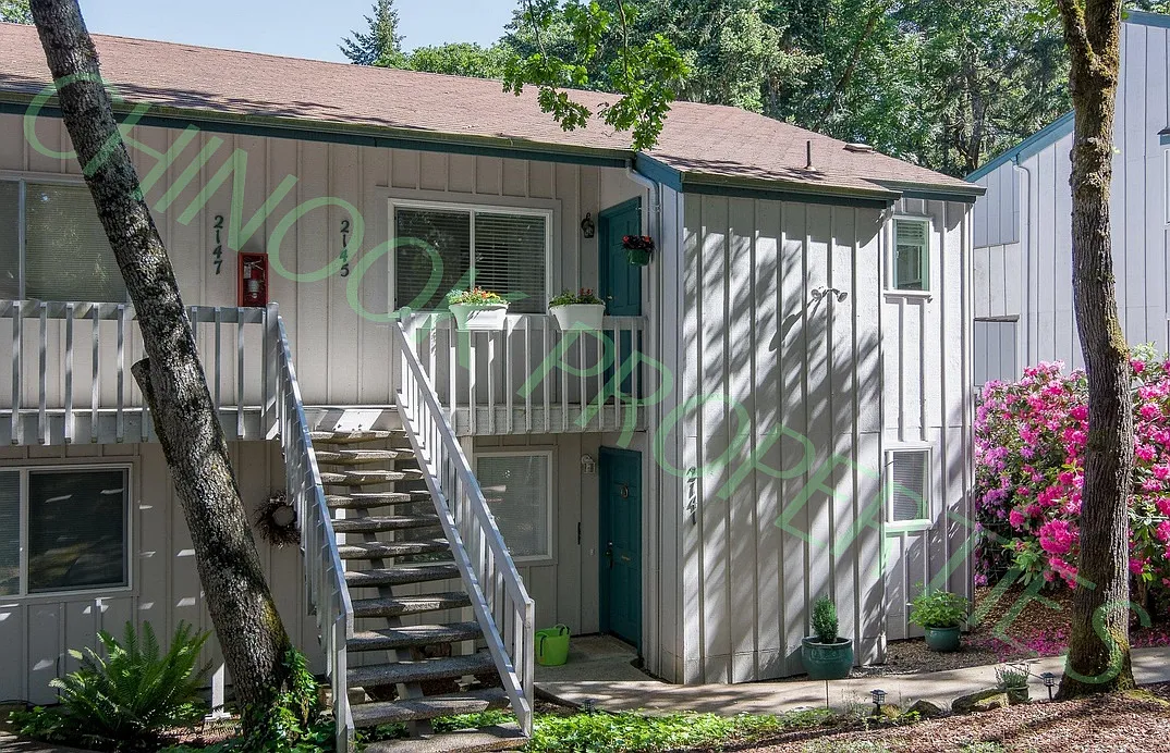 1 Bedroom Condo in Southwest Eugene — Photo 1
