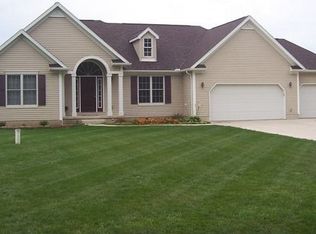 16280 W Yeasting Rd, Elmore, OH 43416