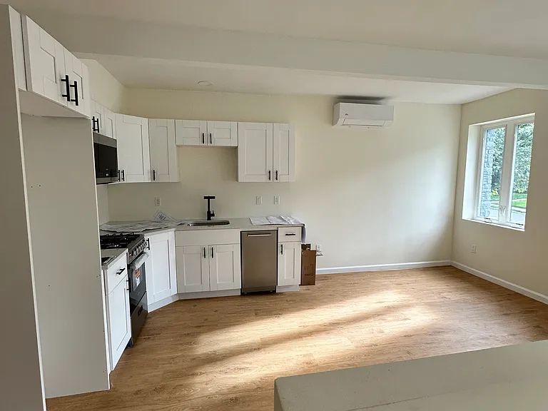 92 Bloomfield Ave #1 — Photo 5