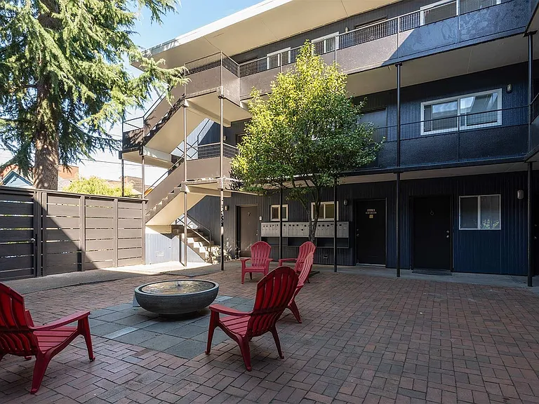 Sylvan Court — Photo 17