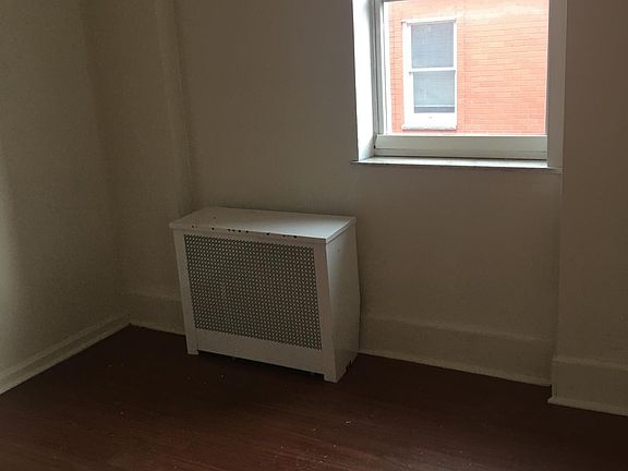 4th image of 75 Avenue U #4