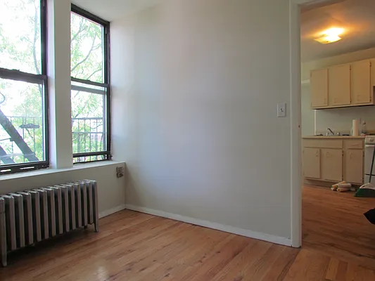 Rented by Landmark Real Estate | media 22