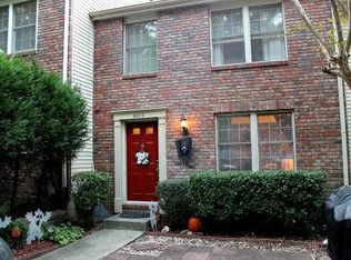 8873 Roberts Dr, Dunwoody, GA 30350