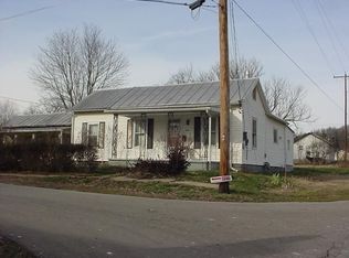 615 E 7th St, Manchester, OH 45144
