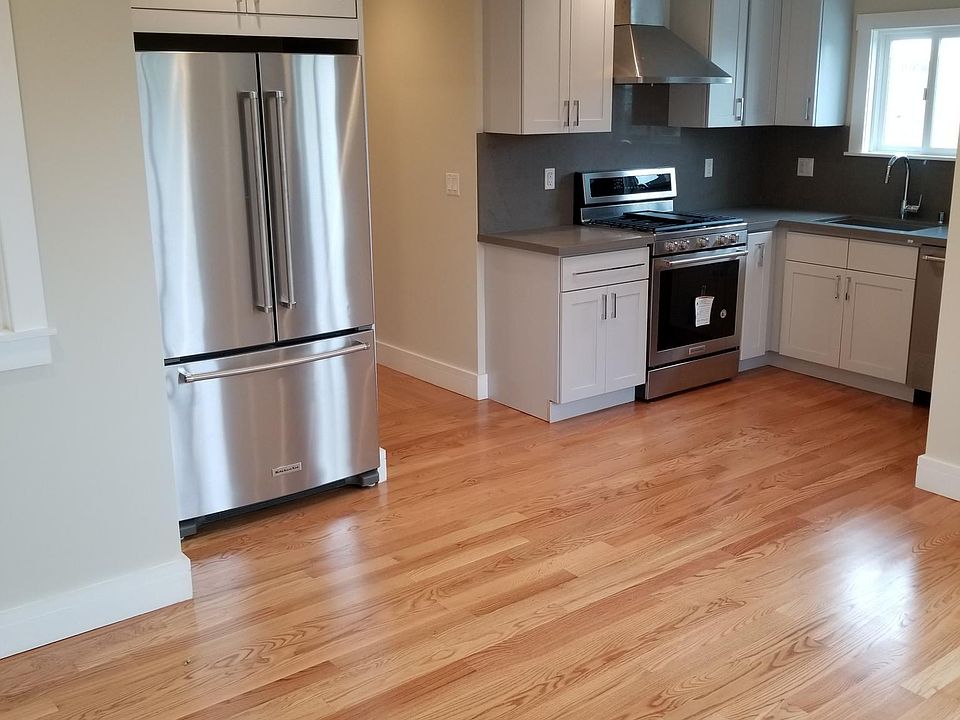 1st image of 1368 18th Ave