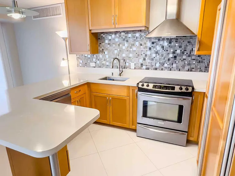 1288 Kapiolani Blvd #4408 — Photo 14