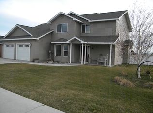 615 14th Ave W, Gooding, ID 83330