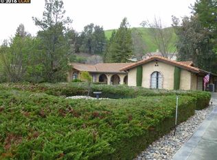 2520 Caballo Ranchero Dr, Diablo, CA 94528