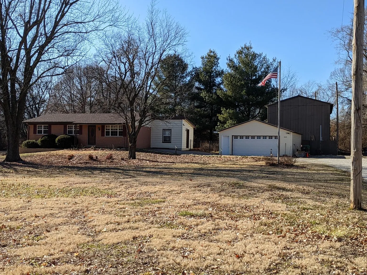 2635 Shackelford Rd photo 1