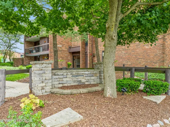 14511 Central Ct APT G2, Oak Forest, IL 60452