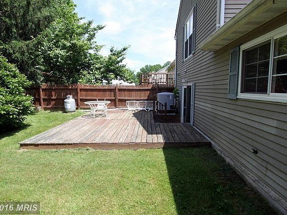 4th image of 1226 Caldwell Ct N