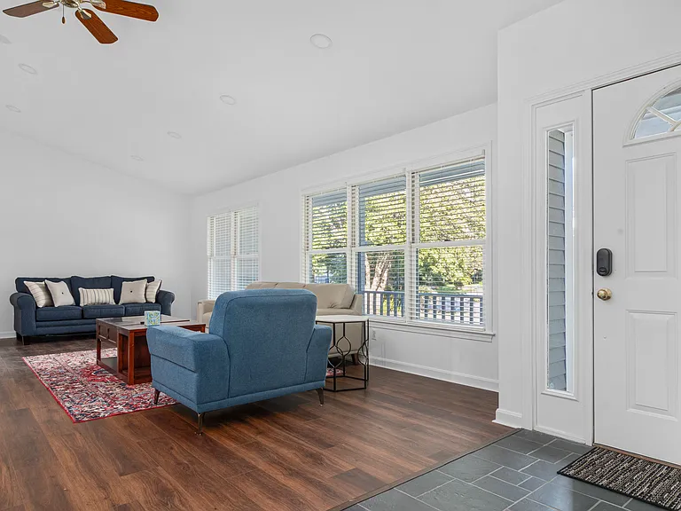 52 Bluegrass Dr — Photo 16
