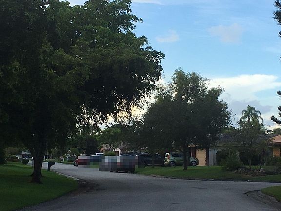5th image of 1725 NW 88th Way