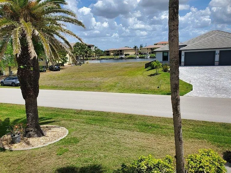 3233 Wood Thrush Dr #24A — Photo 5