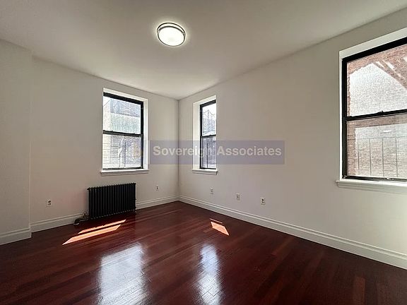 5th image of 611 W 137th St #53A