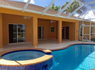 310 SW 25th Pl, Cape Coral, FL 33991