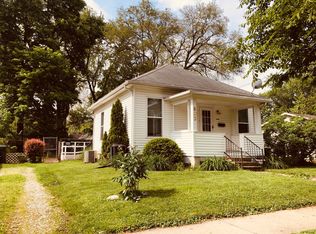 803 E Illinois St, Urbana, IL 61801