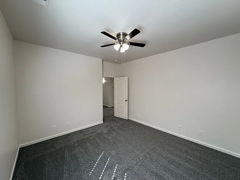 1836 Encina Ave — Photo 16