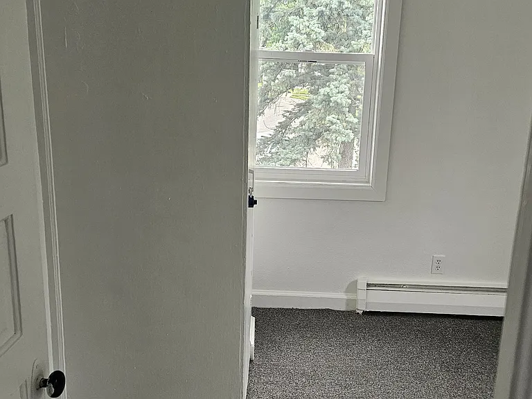 141 County St — Photo 2