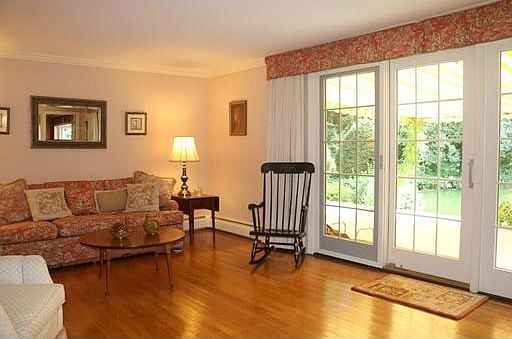 5th image of 57 Birchwood Dr