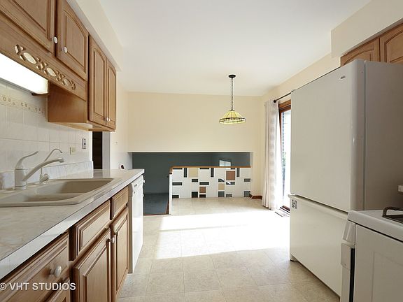 4th image of 8525 145th St