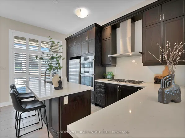 8 Aylin Cres, Vaughan, ON L6A 4Z8