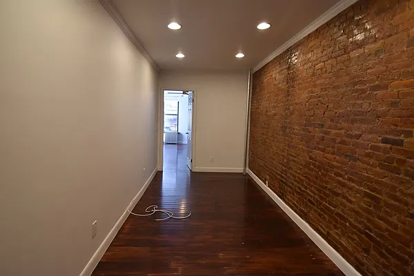 Rented by CNC-Assets | media 12