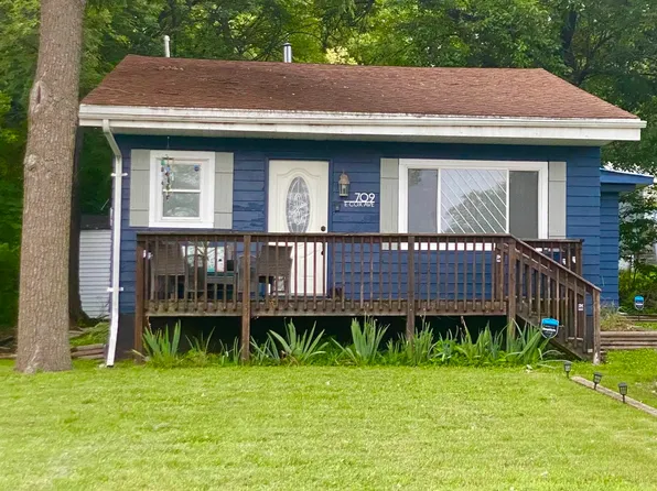 709 E Cox Ave, Peoria Heights, IL 61616