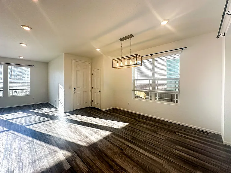 17430 Pacific Peak Cir — Photo 4