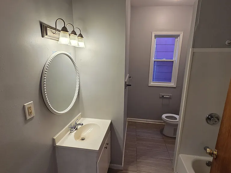 88 5th Ave #1 — Photo 3