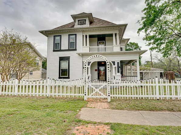 509 W Brown St, Ennis, TX 75119