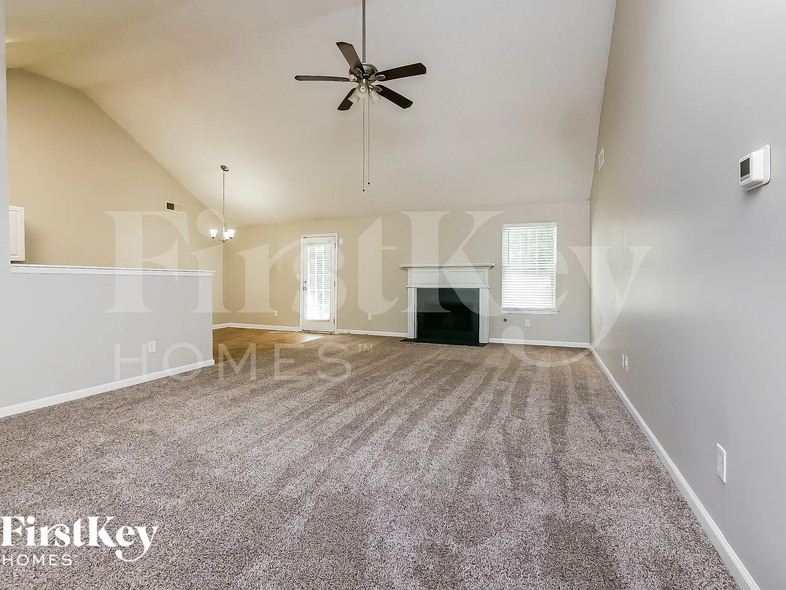 4 bed, 3.0 bath, 2346 sqft, $2,595 — Photo 4