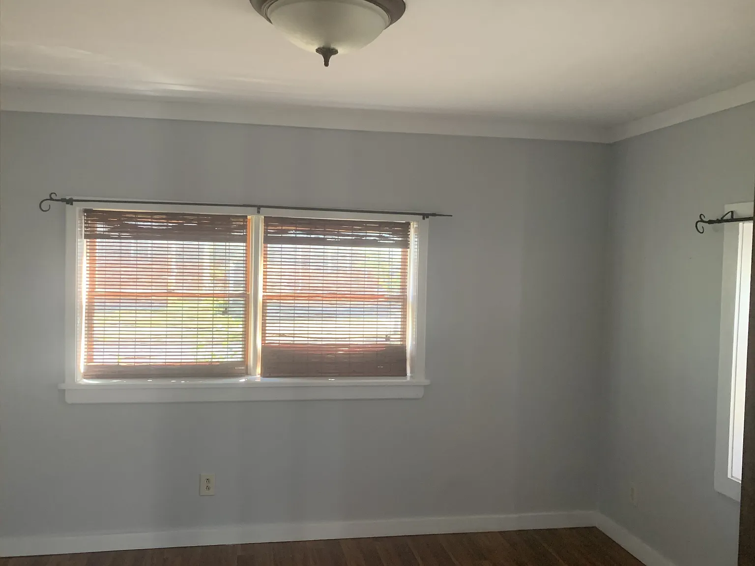 161 Breen Ave - 3 — Photo 4