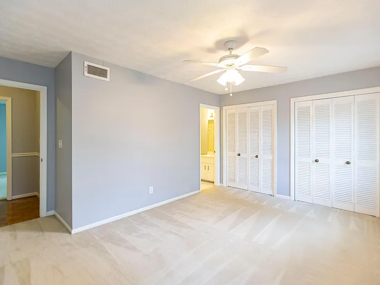 2446 Lehaven Dr — Photo 16
