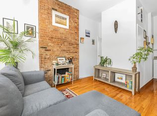 543 1/2 E 6th St APT 4, New York, NY 10009