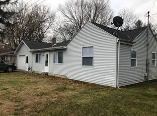 3823 S State Route 25, Mentone, IN 46539